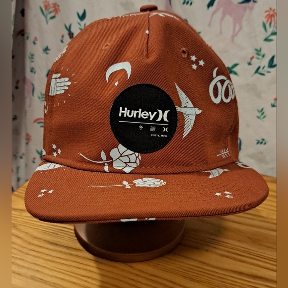 NWOT Hurley M Port Cruiser Orange Boho Floral Celestial Outdoor Baseball Hat Cap - Picture 1 of 6